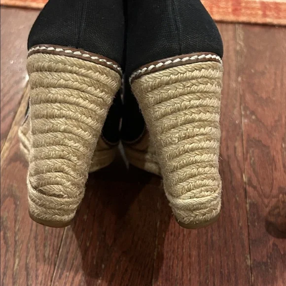 Tory Burch Black Wedge Espadrille Shoes - Picture 9 of 11